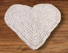 Vintage Braided Heart Shaped Rag Throw Rug Floral Print 27 x 23 Farmhouse Boho 