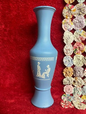 Vtg Avon Wedgewood Vase Greek Roman Key Design Light Blue & White Decorations