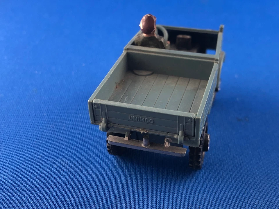 Siku Plastic Unimog V 104 - Image 4 of 4