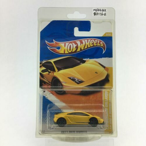LOT OF 10! Hot Wheels '16 LAMBORGHINI CENTENARIO ROADSTER Yellow