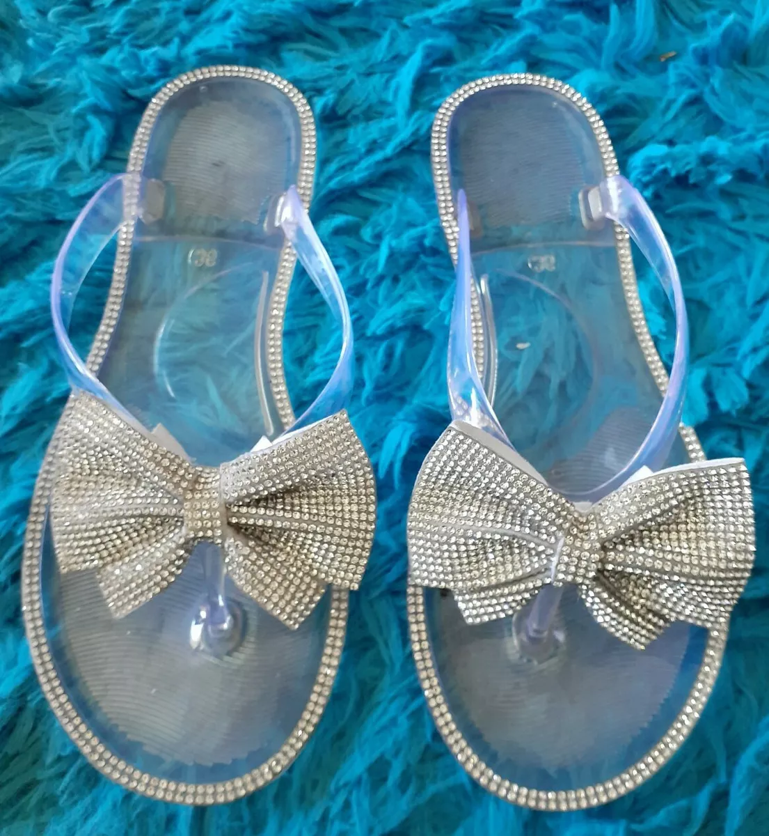 Rhinestone bow deals flip flops