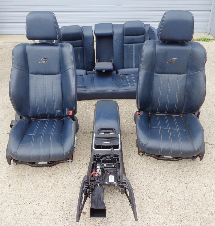 Chrysler 300 2016-2019 asientos delanteros izquierdo derecho trasero conjunto completo de cuero S OEM Foto 2 de 4