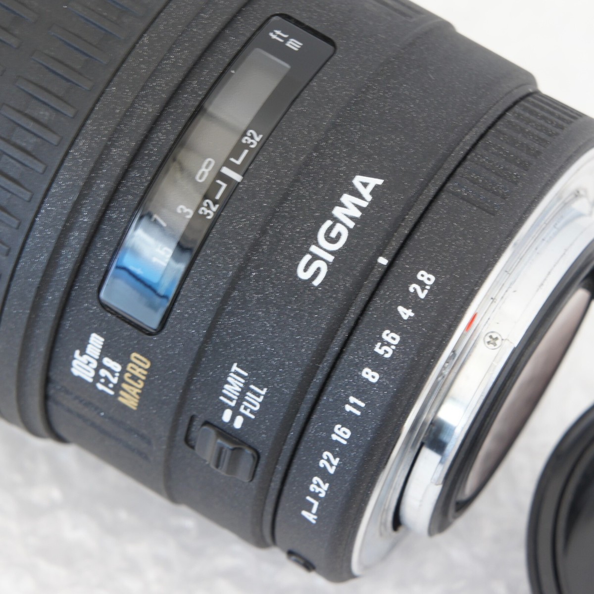 SIGMA AF 105mm f/2.8 EX Macro Lens for Pentax K KAF Mount