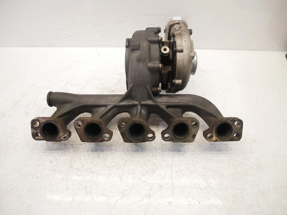 Turbocompresor para Volvo C30 V50 2008 2,4 D5244T9 163 HP Foto 4 de 4