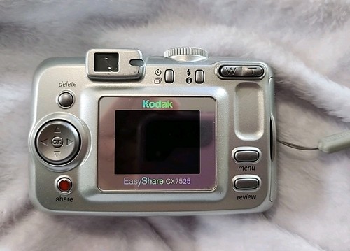 Kodak EasyShare CX7525 Digitalkamera kompakt 5,0 MP 3X optischer Zoom getestet funktioniert - Bild 3 von 8