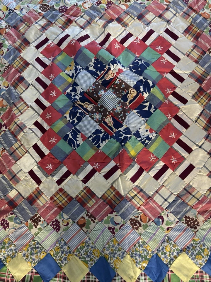 Quilt Top ~ Colorful ~ Hand Pieced ~ 41”x49”~vintage~ Estate Sale Find - Image 2 of 3