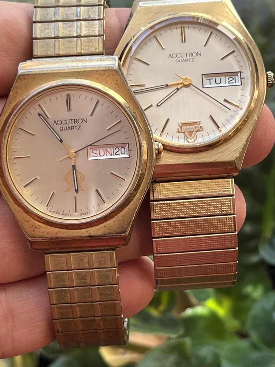 2 Vintage Bulova Accutron Men's Watch Quartz P0 P9 One works 2 Vintage Bulova Accutron Men's Watch Quartz P0 P9 One works