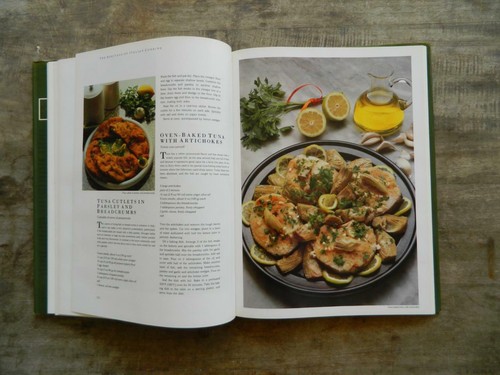 The Heritage of Italian Cooking by Lorenza de' Medici 1990 Book - Picture 2 of 5