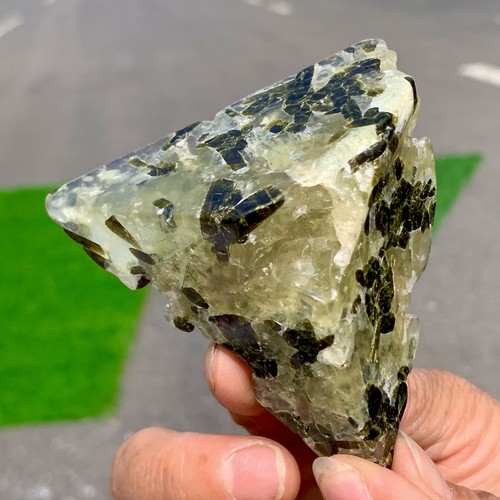 134G Natürlicher Grüner Turmalin mit Quarzkristall Cluster Mineral Präparat - Bild 17 von 18