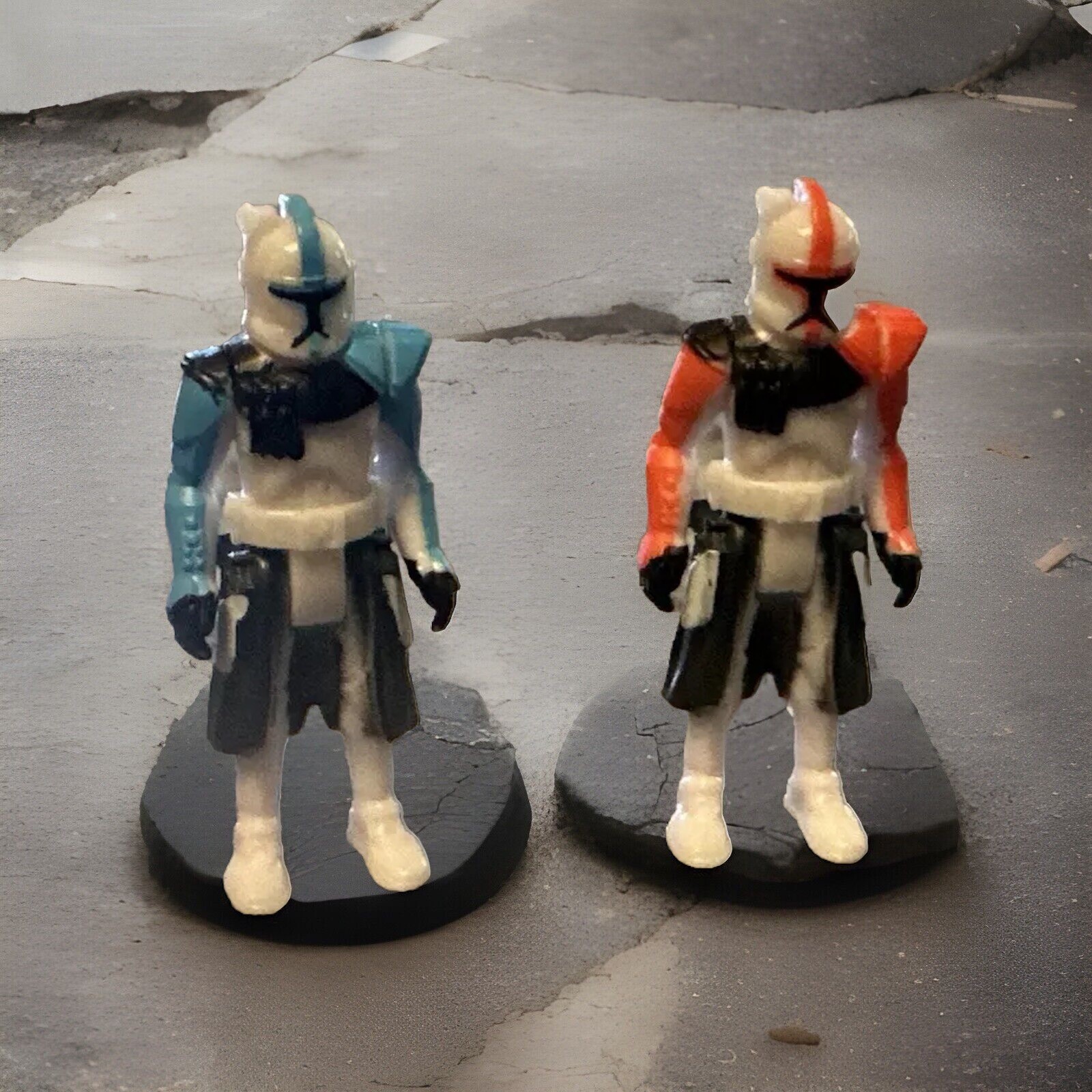 Star Wars Micro Galaxy Squadron - ARC Clone Trooper - Blue And Red Set ...