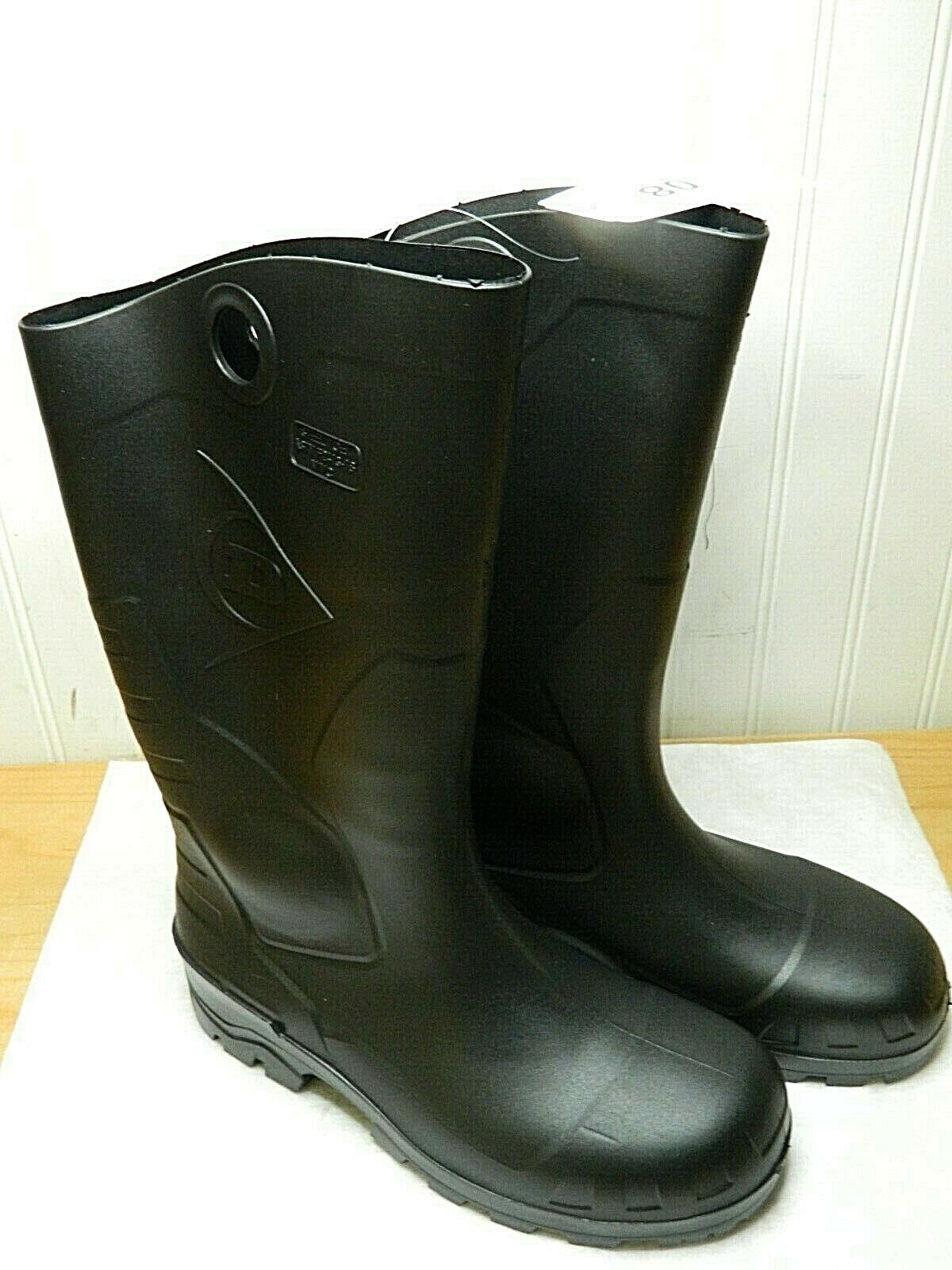 Dunlop Protective Footwear Men's Size 8 Steel Toe PVC Work Boot