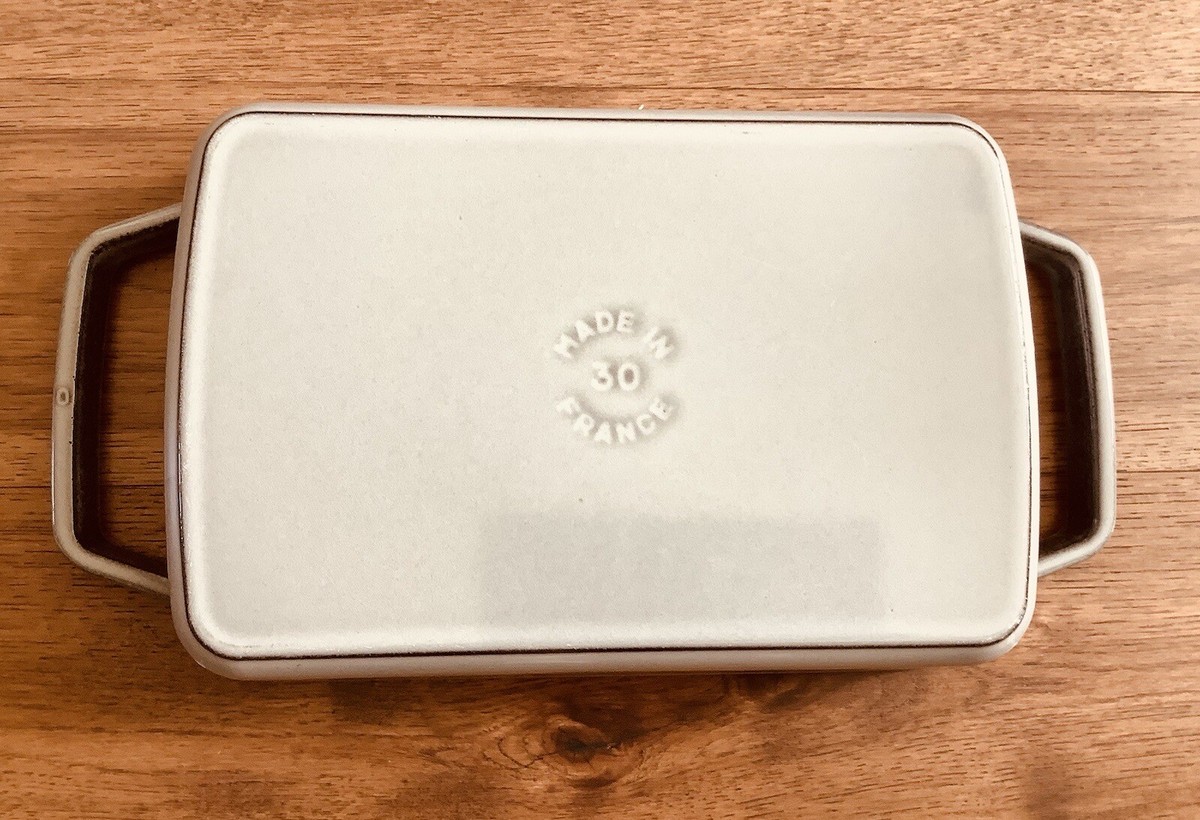 STAUB Cast Iron Roasting Pan 12” X 7.87” Rectangular