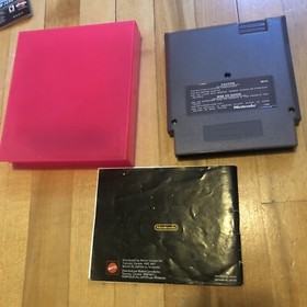 VTG Super Mario Bros NES 1988- MANUAL + Cartridge + Nintendo Branded Pink Case