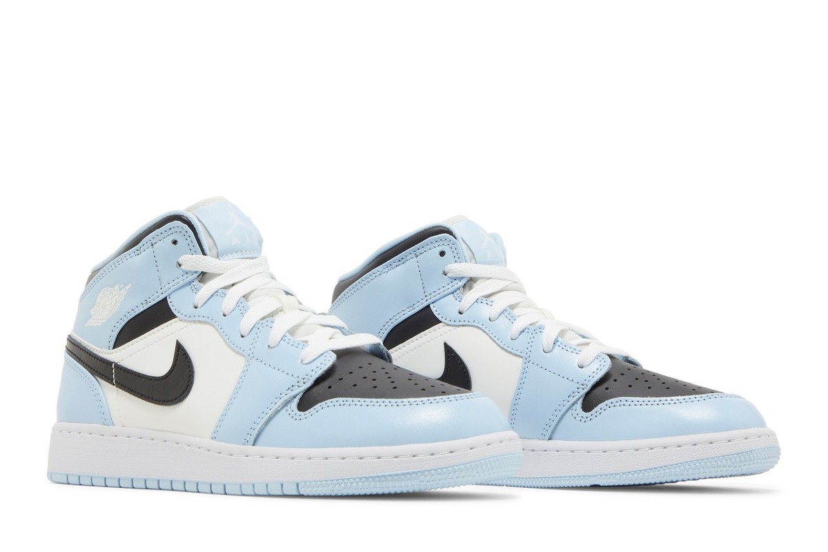 Nike Air Jordan 1 Mid GS Ice Blue Retro Sneakers White Blue 555112