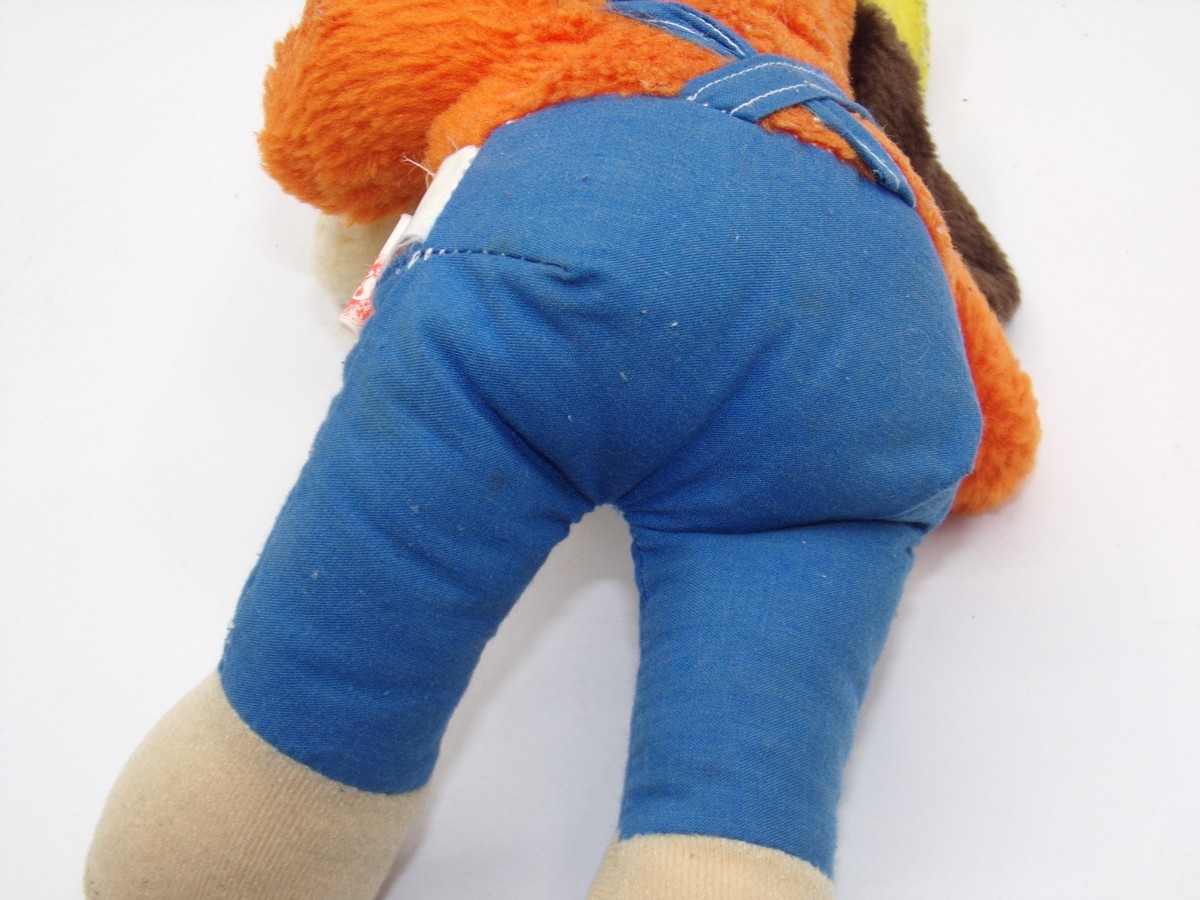 Chuck E Cheese Pizza Time Theatre Jasper T. Jowls Plush Dog