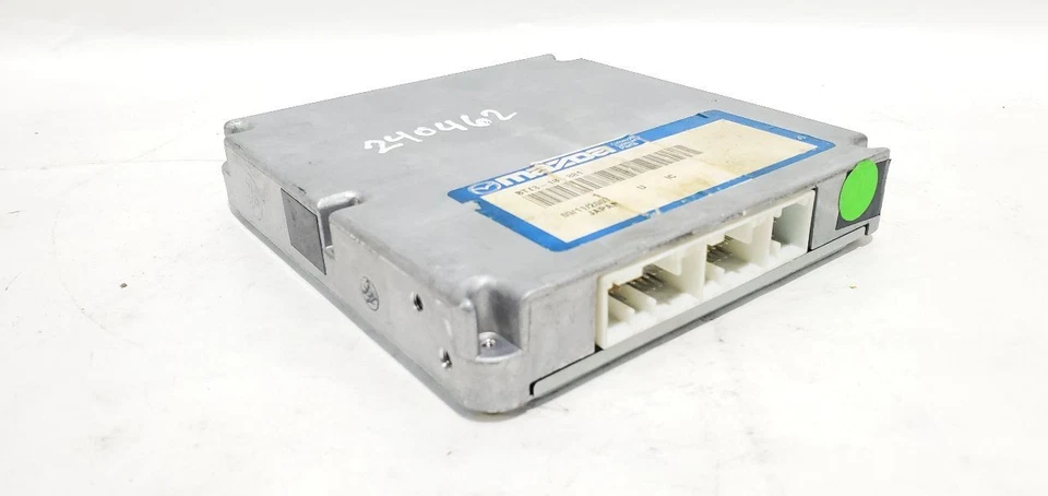 2001 Mazda Miata SE OEM Electronic Control Module ECM BTT3-18-881 - Image 4 of 4