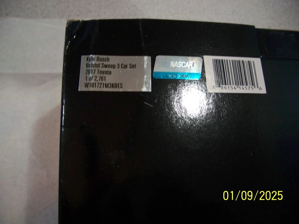 #18, #46, #18 KYLE BUSCH BRISTOL SWEEP 2017 ACTION "BRAND NEW IN BOX" - Image 3 of 4