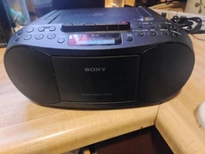 Sony CFD-S70 CD Cassette FM/AM Personal Audio System Boombox Black, Tested Works