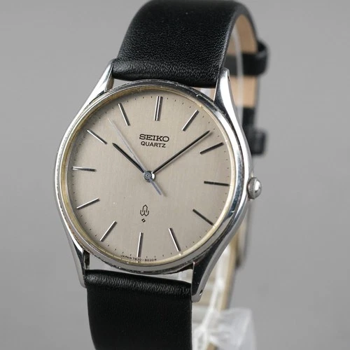 SEIKO 1979 Vintage 7830-8030 Men's Watch Silver 33mm New Battery New LeatherBand