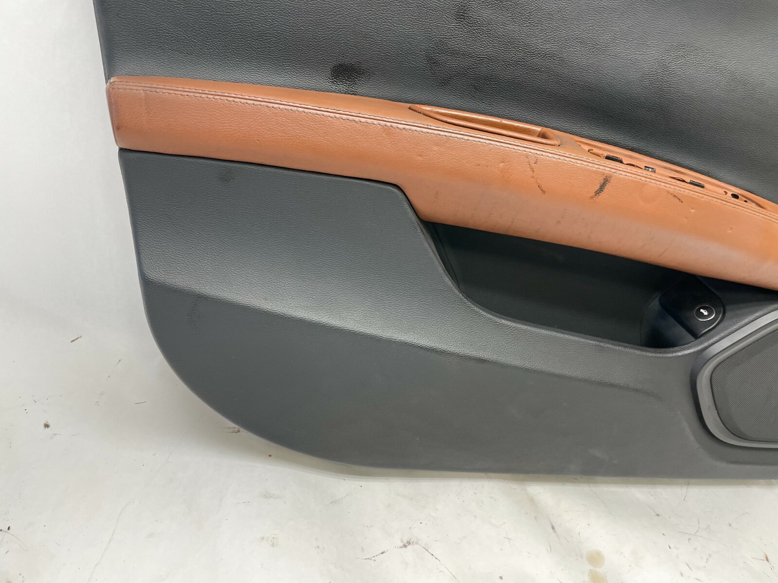2014-2019 MASERATI GHIBLI SQ4 FRONT LEFT DOOR PANEL BROWN EBANO WOOD TRIM DAMAGE