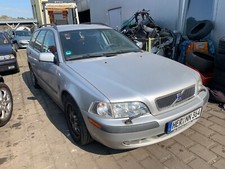 Motorhalter Volvo V40 2.0 121KW aus Schlachtf...