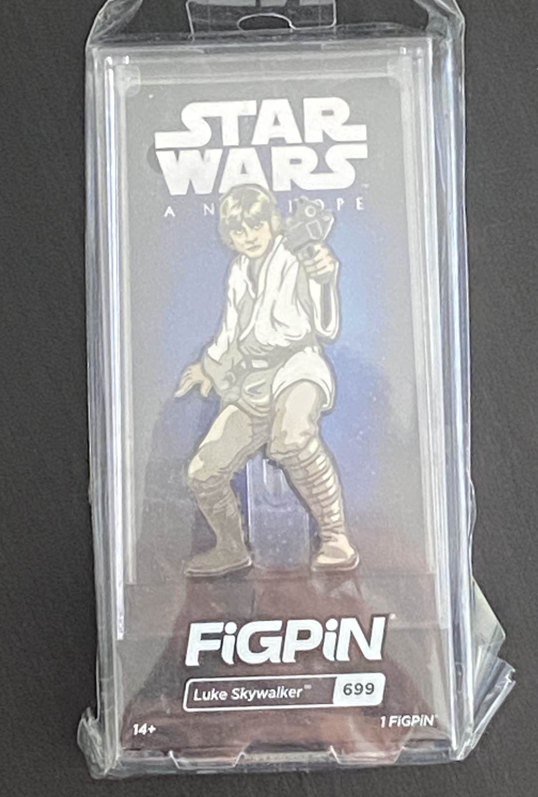 *Never Opened* Marvel FiGPiN Star Wars A New Hope Luke Skywalker #699
