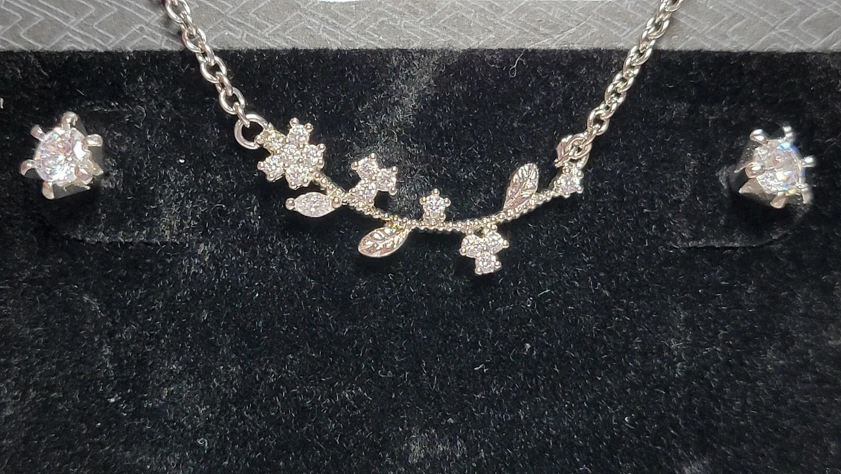 Earring and necklace set by sale cz by kenneth jay lane