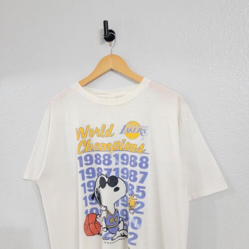 Vintage 80s Snoopy Peanuts Los Angeles Lakers T Shirt Men's Size Large Joe Rare - Picture 2 of 8