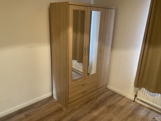 Double Wardrobe with Mirror Doors and Drawers