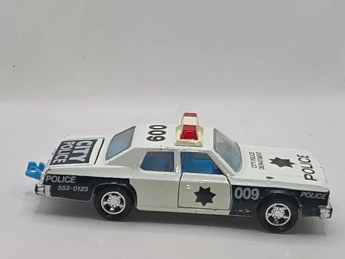 MATCHBOX Superkings Plymouth Gran Fury New York Police Car 1979 -made in england