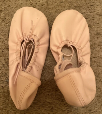 Girls Freestyle By Danskin Pink Ballet Shoes Size 11
