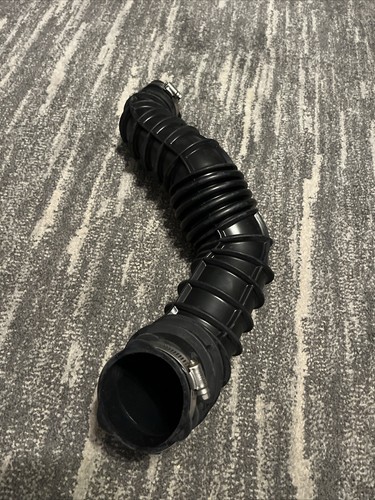 GENUINE NEW FORD TRANSIT MK6 2.4 DIESEL AIR INTAKE FILTER BOX HOSE PIPE - Picture 2 of 5