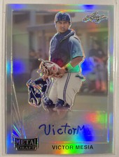2021 VICTOR MESIA LEAF METAL DRAFT 1990 SILVER RAINBOW AUTO XRC BLUE JAYS