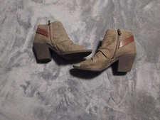 Blowfish Open Toe Shoes Women's Size 7 Rauched Fabric Zip Closure Buckle Heeled