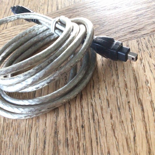 Belkin Pro Series Firewire Compatible IEEE 1394 Compliant 4-Pin to 4-Pin Cable - Picture 2 of 3
