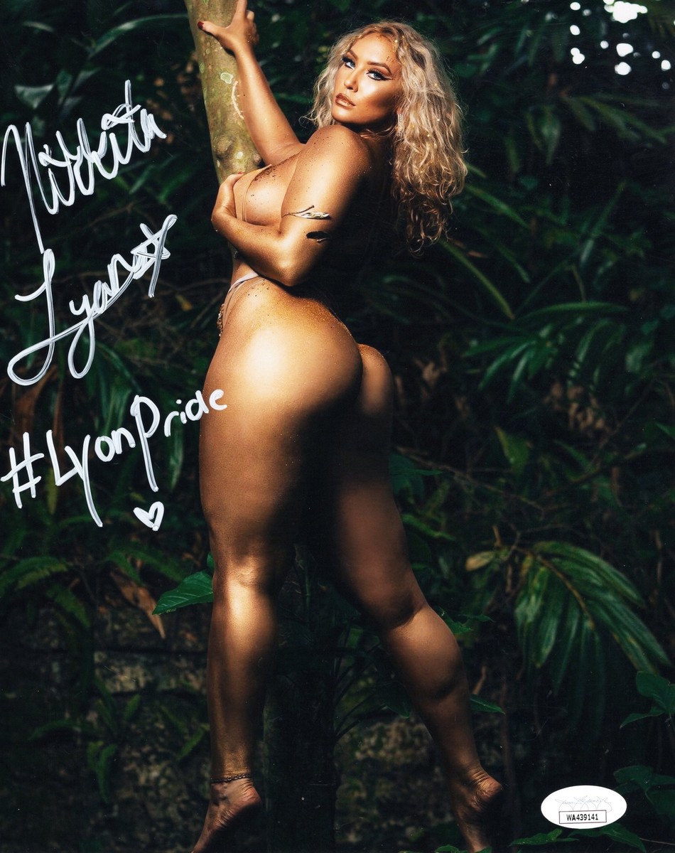 Nikkita Lyons inscribed metallic 8x10 JSA certed NXT WWE signed auto  autographed | eBay