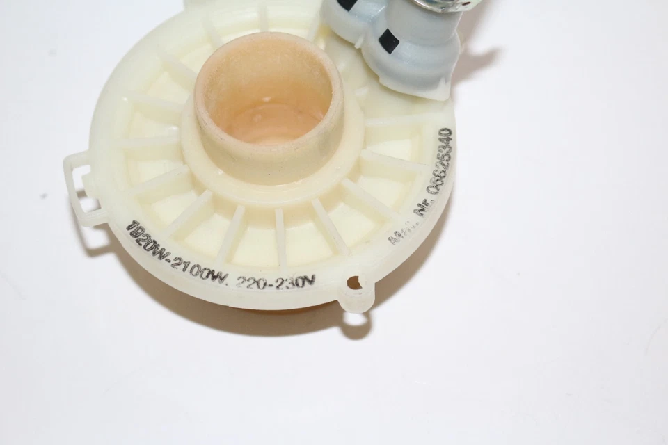 MIELE G1343 SCi Heizung Heizkörper Durchlauferhitzer 1920 - 2100W TNR 08825340 - Bild 2 von 4