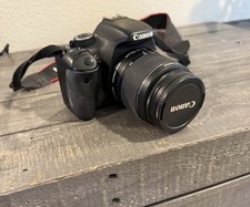 Canon EOS Rebel T2i Camera Bundle EFS 18-55mm Telephoto Lens Bag Chargers Caps