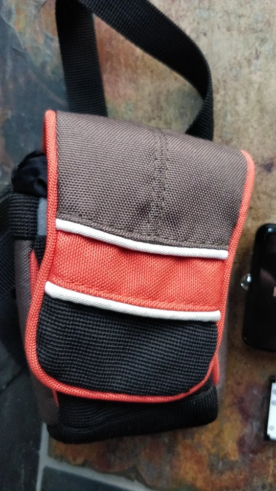 Fujifilm Digital Camera FinePix J28 10.2MP Black Tested Screen Dots - Image 3 of 4