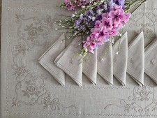 Tovaglia ricamata in punto pieno e gigliuccio a mano su lino canapa 12 posti