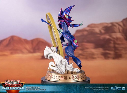 Yu-Gi-Oh! PVC Statue Dark Magician Purple Version 29 cm NEU / OVP - Bild 4 von 24