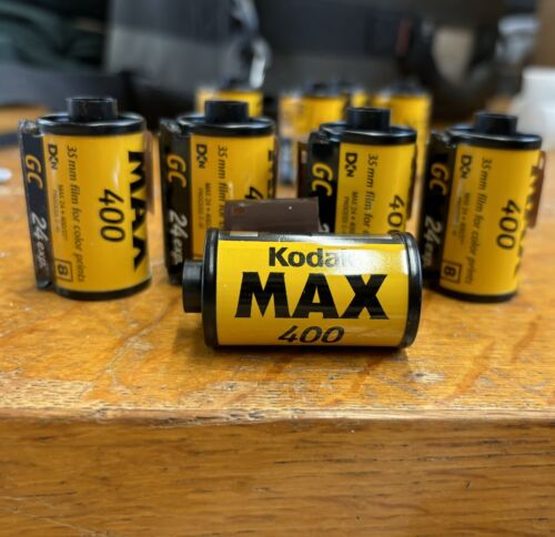 6 Rolls Of Kodak Film, 5 Of Max 400, One Roll 800 - Expired