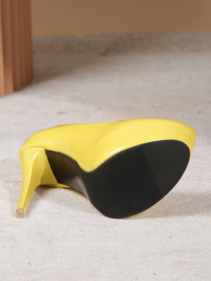 Women's Sext Yellow Patent Leather Round Toe High Heels Platform