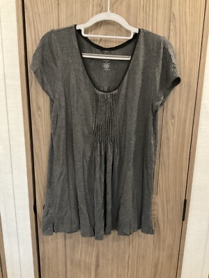 DNKY womens Short Sleeve Round Neck Fancy Gray Tee Size M