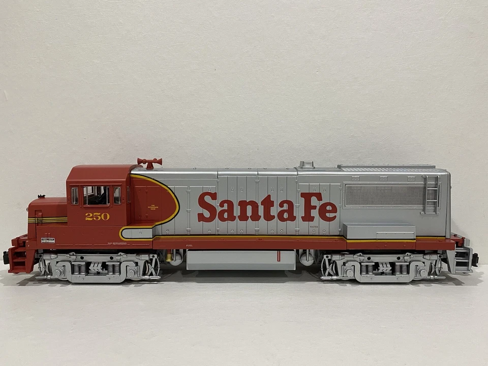 Aristocraft ART-22110 Santa Fe GE U25-B Diesel Locomotive LN/Box TESTED - Image 4 of 4