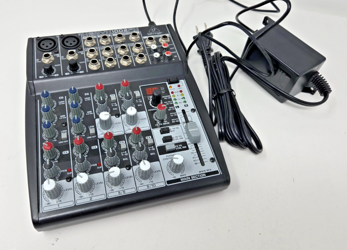 Behringer Xenyx 1002FX 10-channel Analog Audio Mixer w/Effects