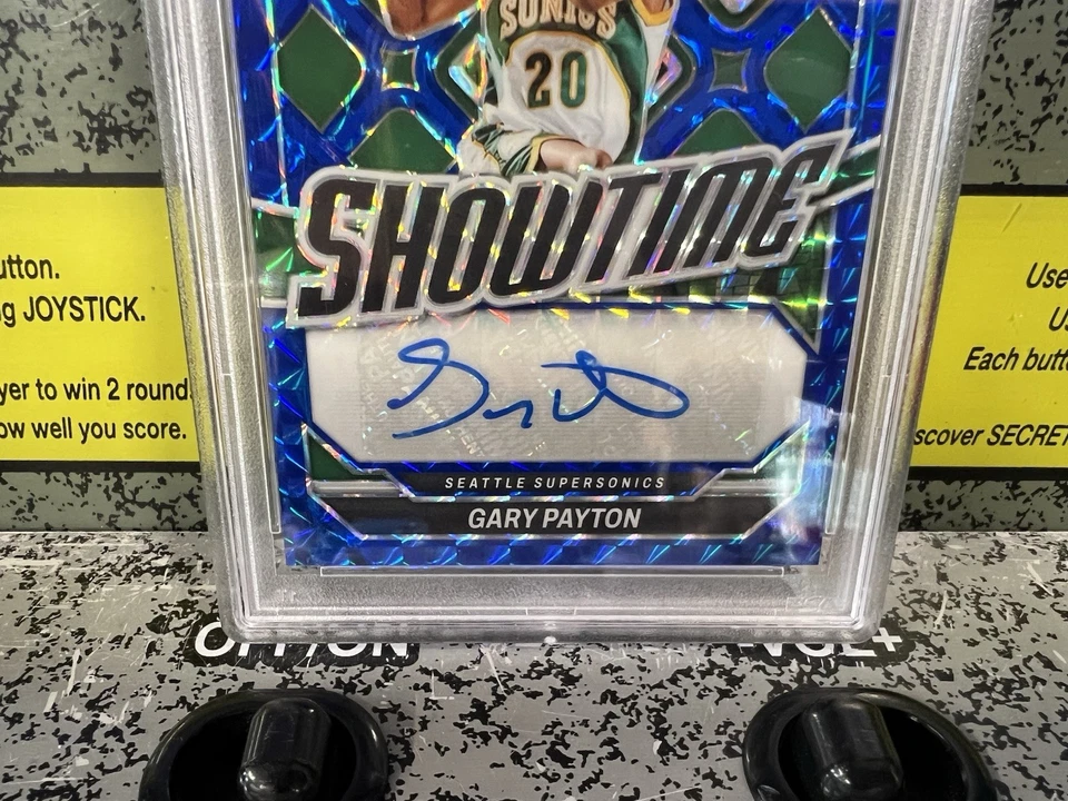 Mosaico Gary Payton 2023 #SSPAY Showtime Signature azul/49 graduado PSA 10 GEMA MT Foto 3 de 4