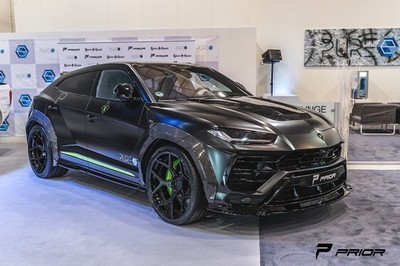 Wide Body Kit PD Real Dry Carbon Fiber Side Skirt Fits For Lamborghini URUS