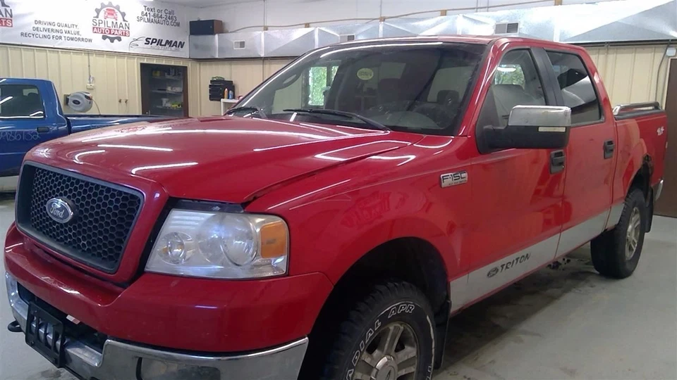 Luz trasera izquierda del conductor Styleside para camioneta Ford F150 04-08 1710153 Foto 2 de 4