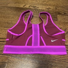 Nike CJ0149 638 Women Swoosh UltraBreathe Medium-Support Non Paddded Sports Bra